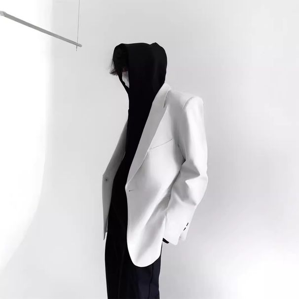 Stylish and stylish new white padded shoulder suit jacket for men, trendy and casual, loose and hanging single suit_voghion.com
