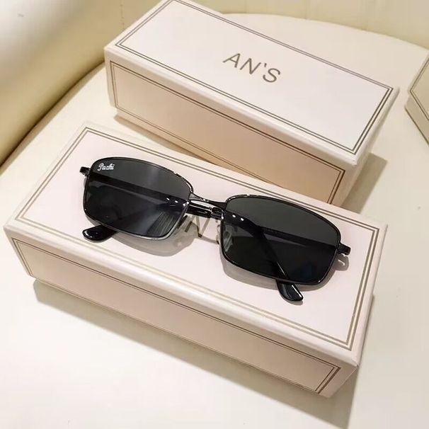 Glass Sunglasses Men's Small Face Sunglasses UV Protection Strong Light Driver Driving Fishing Glasses_voghion.com