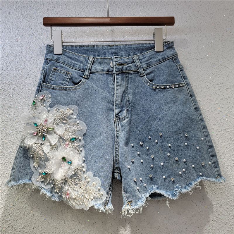 2025 Sommer Neue Hohe Taille Dünne Denim Shorts Mode Schwere Perlen Blume Elastische Gerade Hot Pants frauen Trend_voghion.com