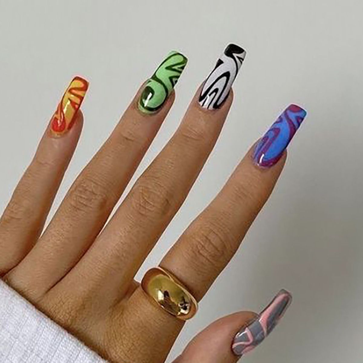 Trendy Geometric Long-Length Press-On Nails Set - 24pcs Reusable Fake Nails With Doodle Designs, Ins Style For Women (Glue/Gel Options)_voghion.com