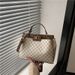 Women's Light Luxury Vintage Bucket Shoulder Bag - Stylish PU Crossbody Purse For Everyday Use, Medium Size With Lock Closure, Beige/White/Taupe_voghion.com