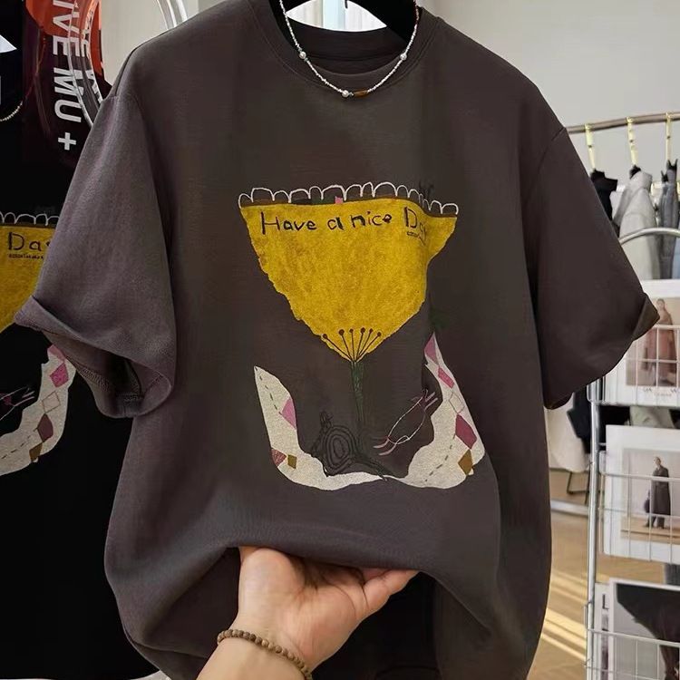 Europietiški laisvalaikio stiliaus laisvalaikio raštuoti marškinėliai trumpomis rankovėmis moterims 2025 m., nauji mažo dydžio, su apatiniu sluoksniu, super_voghion.com