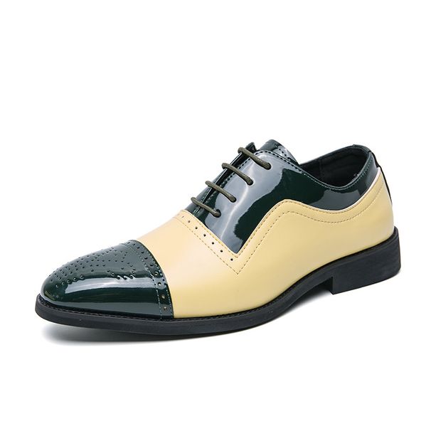 Cross-Border European And American British Style Brogue Carved Business Formal Men's Pointed Casual Leather Shoes Large_voghion.com