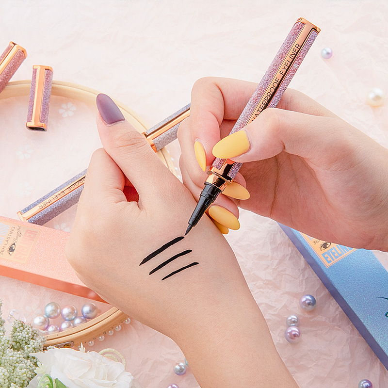 Beautiful Starry Eyeliner, Professional Make up Liquid Eyeliner Black Eyeliner_voghion.com