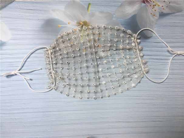 Mascherina per il viso alla moda con strass lucidi in rete per donna LBZ1266_voghion.com