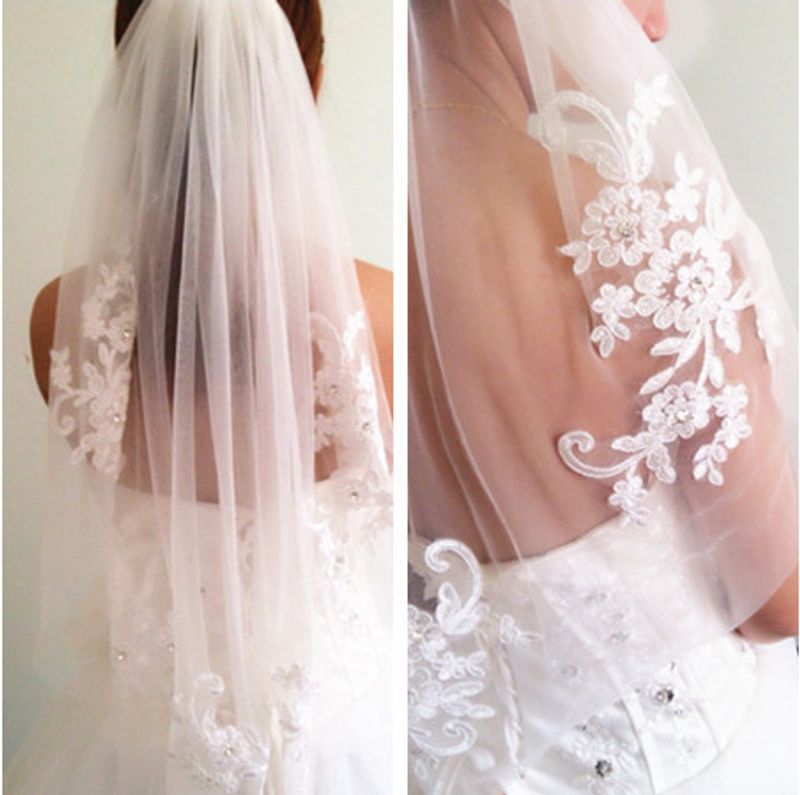 Women's short style simple single-layer floral wedding dress with diamonds wedding veil bridal veil with hair comb one-piece hair replacement_voghion.com