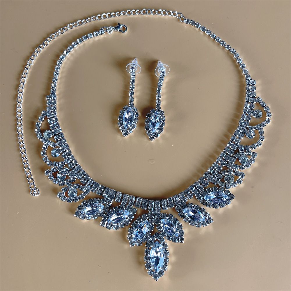 Neue Schmuck Einfache Wasser Tropfen Anhänger Halskette Ohrring Set Mode Braut Abendkleid Zubehör_voghion.com