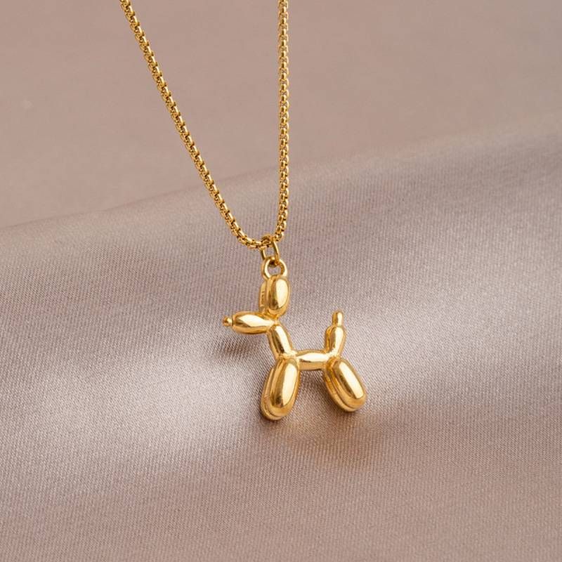 Gold light luxury niche design high-end titanium steel non fading necklace women's summer collarbone chain 2024 new hot item_voghion.com