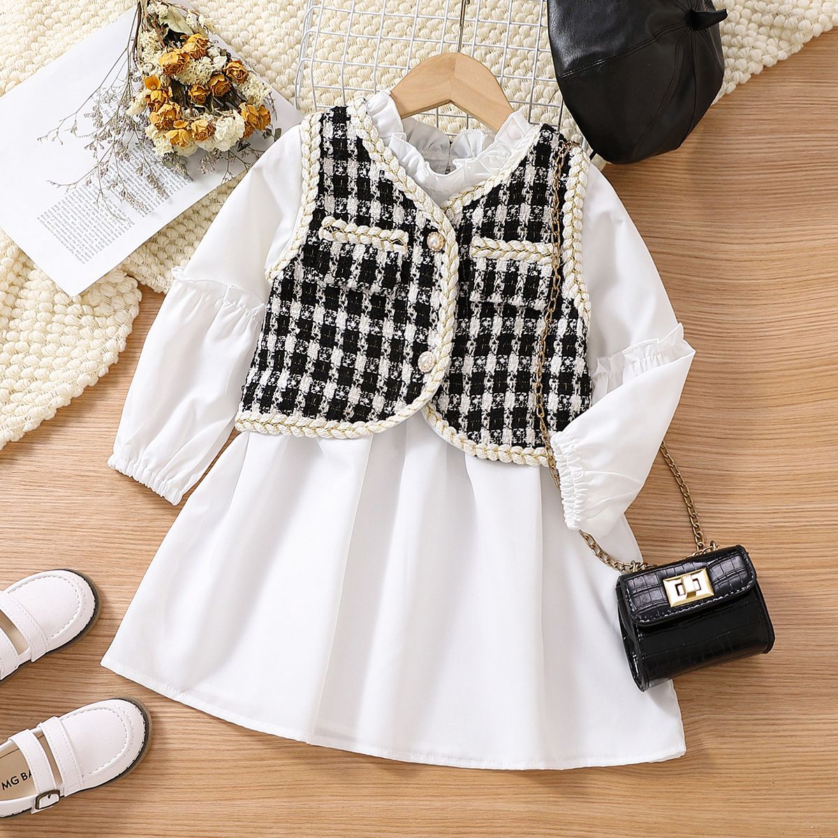 2024 Autumn Small Fragrant Style Vest Lace Collar Loose Temperament Dress without Hat_voghion.com