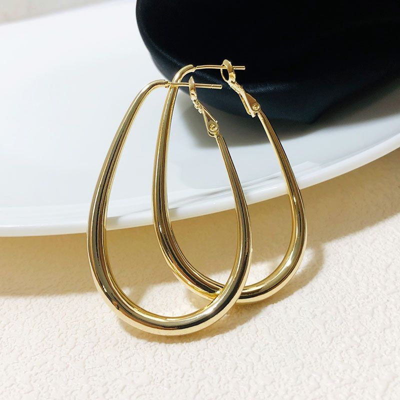 Orecchini a cerchio grandi in stile francese di alta qualità con design esagerato, stile celebrità di Internet, per donna_voghion.com