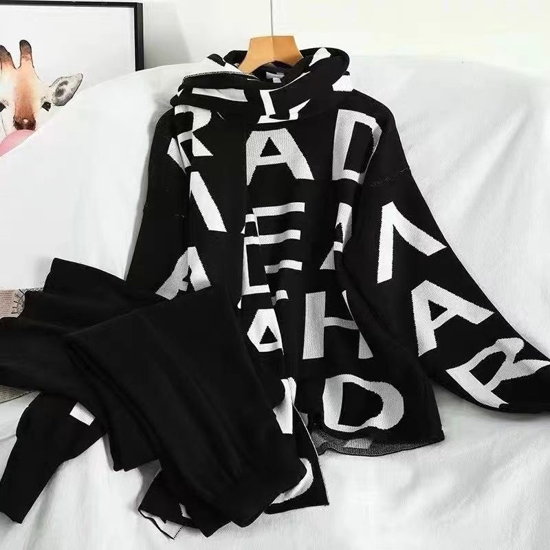 Damkläder Internetkändisstickad tvådelad kostym höst och vinter ny tröja temperament byxor med vida ben fashionabla tredelad kostym_voghion.com