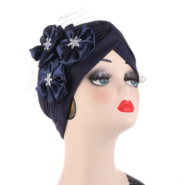 Modischer dekorativer Turban-Hut, indischer Hut, Patch-Mesh-Pullover mit drei Blumen_voghion.com