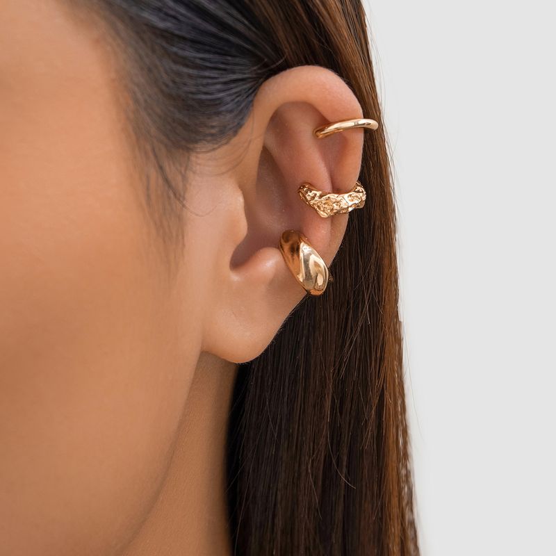 Wholesale Jewelry Vintage Style Irregular Round Alloy Plating Ear Cuffs_voghion.com