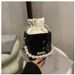 Borsa a secchiello con catena di perle 2025, design di nicchia con un tocco di lusso, borsa a tracolla con una sola spalla, mini telefono_voghion.com