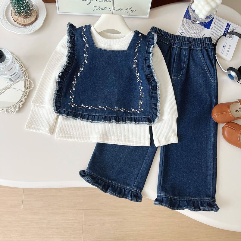 2024 nieuwe Koreaanse versie meisjes lange mouwen binnenshirt met denim vest driedelige baby herfstset 67380_voghion.com