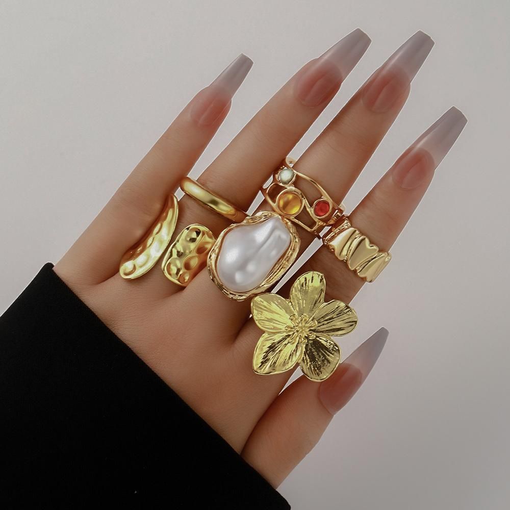 Hot Selling Flower Open High-end Inlaid With Rhinestones And Pearls Knuckle Ring Set Of 6 Pieces_voghion.com