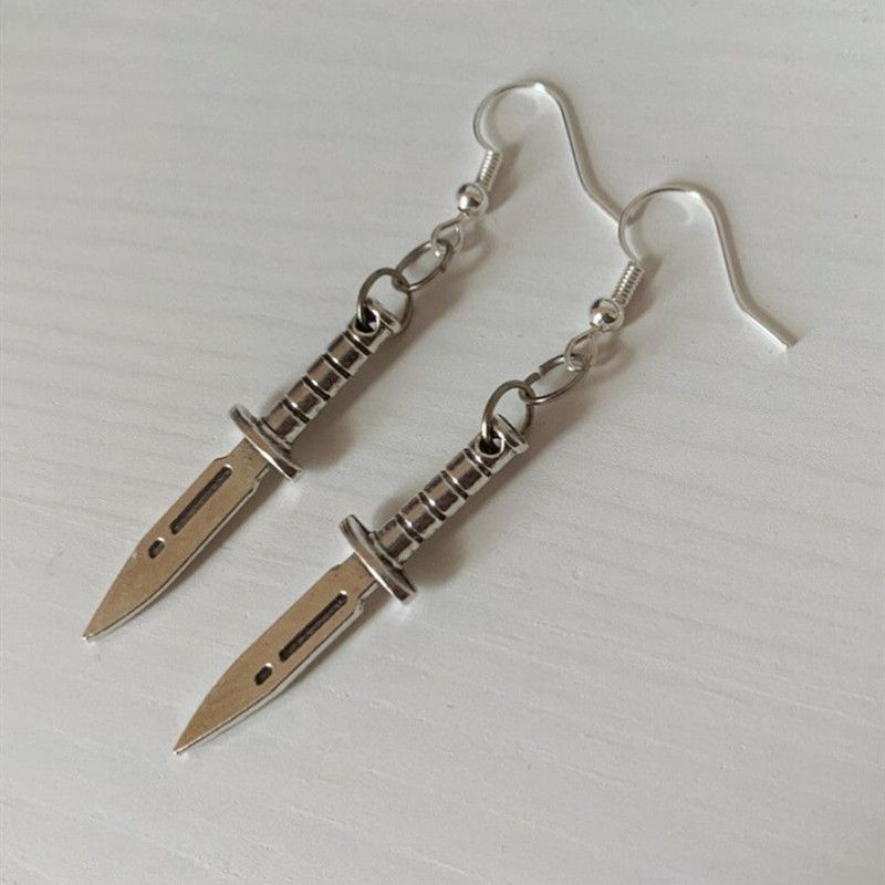 Cross-border foreign trade cool and weird dagger earrings knife weapon silver plated handmade pendant necklace set_voghion.com