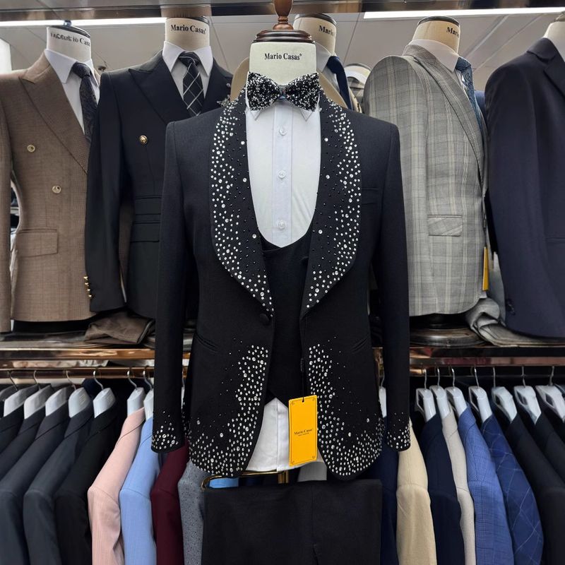 Conjunto de terno masculino slim fit de 3 peças - Blazer, calça e colete para casamento/negócios formais, tecido elástico respirável | Visual clássico sob medida_voghion.com