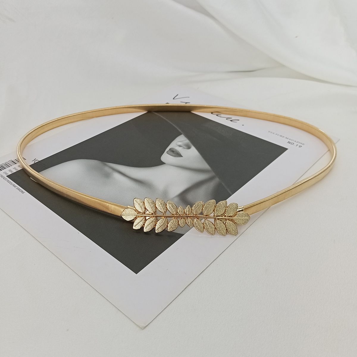 HOT Mote Elastiske Gullkjede Belter For Kvinner Høy Kvalitet Kvinnelig Midje Sier Metall Korsettbelte Stretch Cummerbunds Leaf_voghion.com