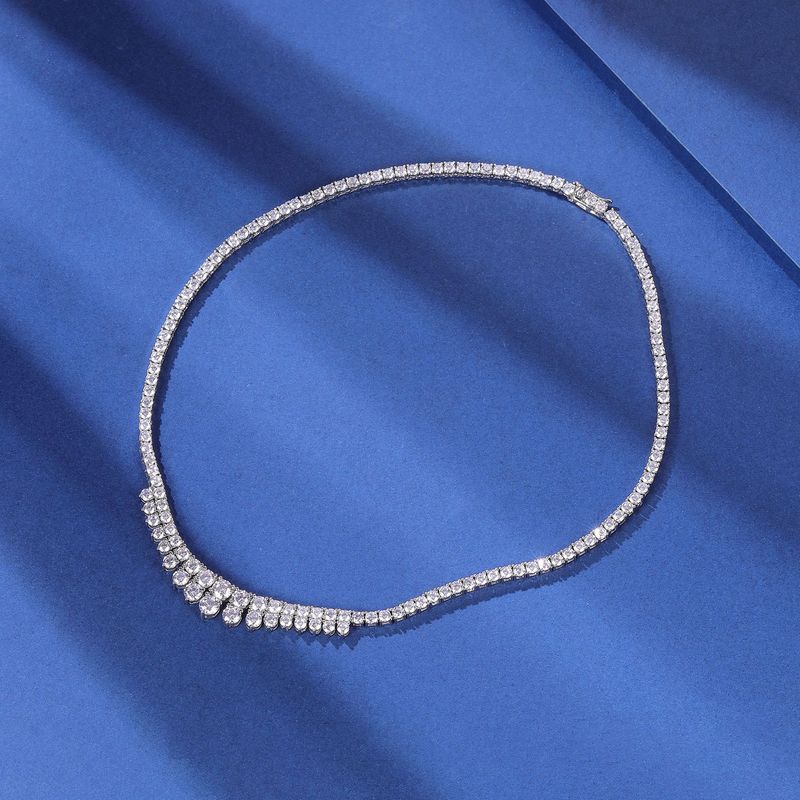 Damenschmuck, elegante Halskette mit tropfenförmigem Zirkonia, 45,7 cm lange rhodinierte Kette, zierlicher Anhänger für den Alltag oder besondere Anlässe_voghion.com