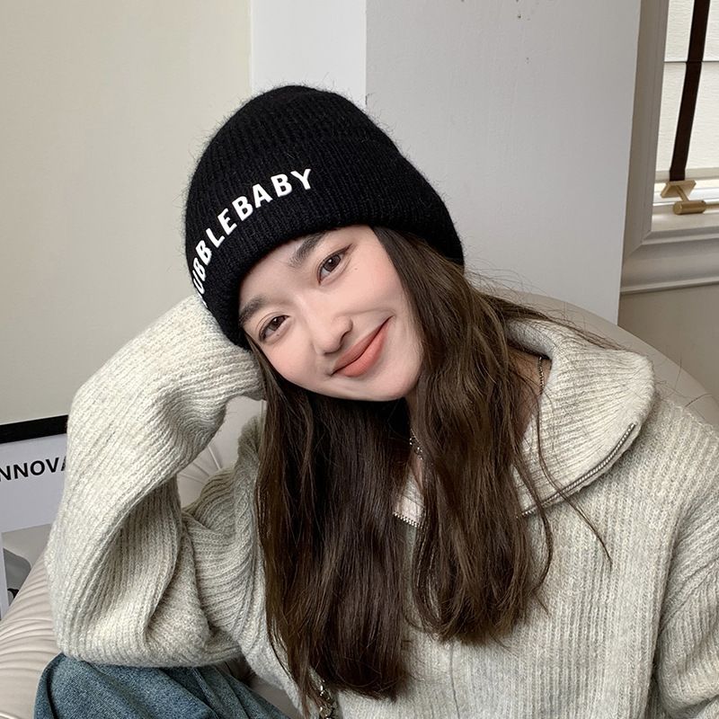 Hats in plain Korean version, trendy knitted fashionable letters to show face, small woolen autumn winter, and cold hats_voghion.com