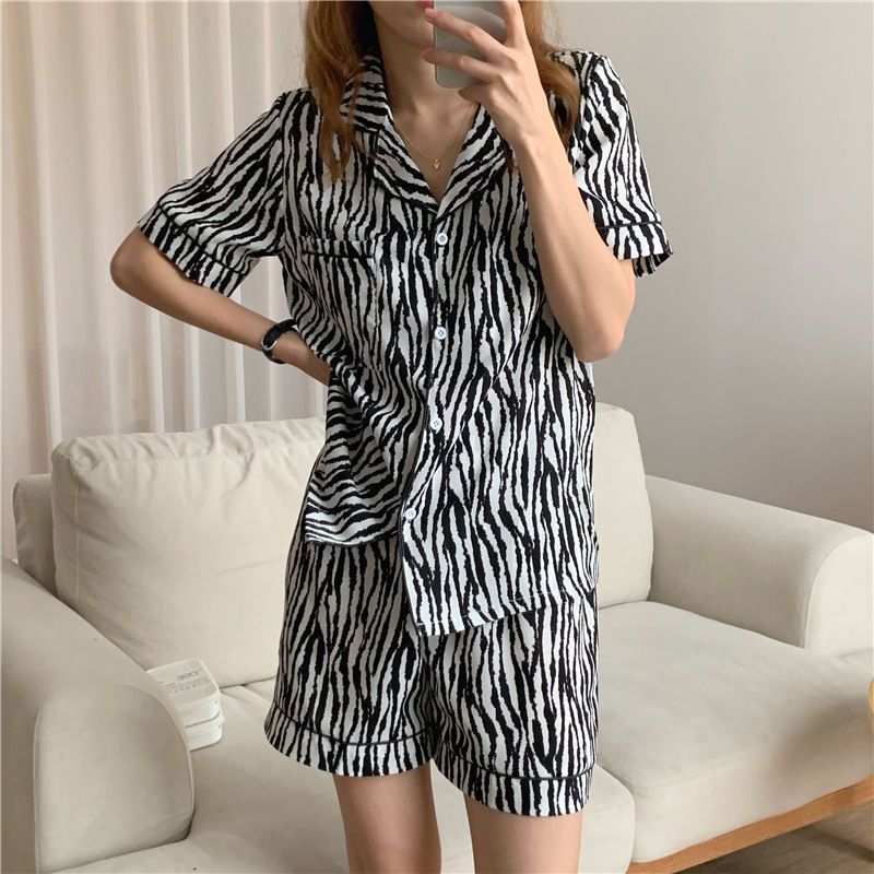 Korean style pajamas for women in summer, checkered student cute short sleeved shorts, ins can be worn as a two-piece_voghion.com