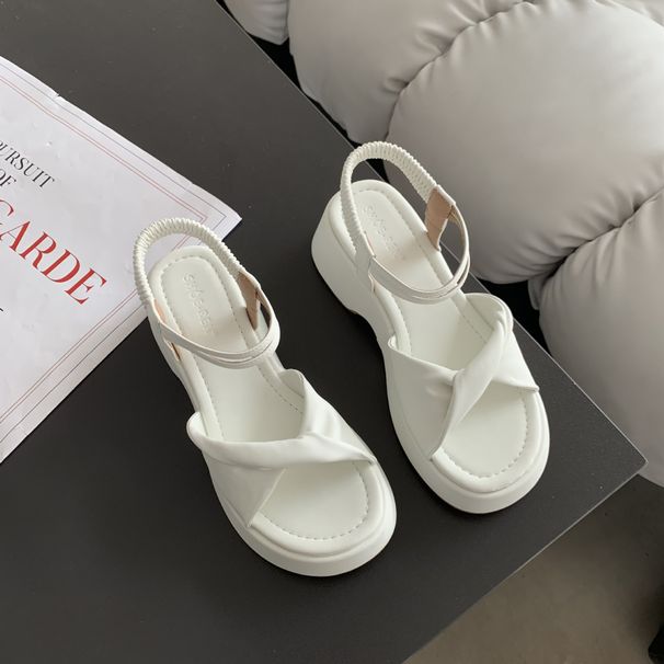 Sandálias de salto grosso novas primavera e verão 2024_voghion.com