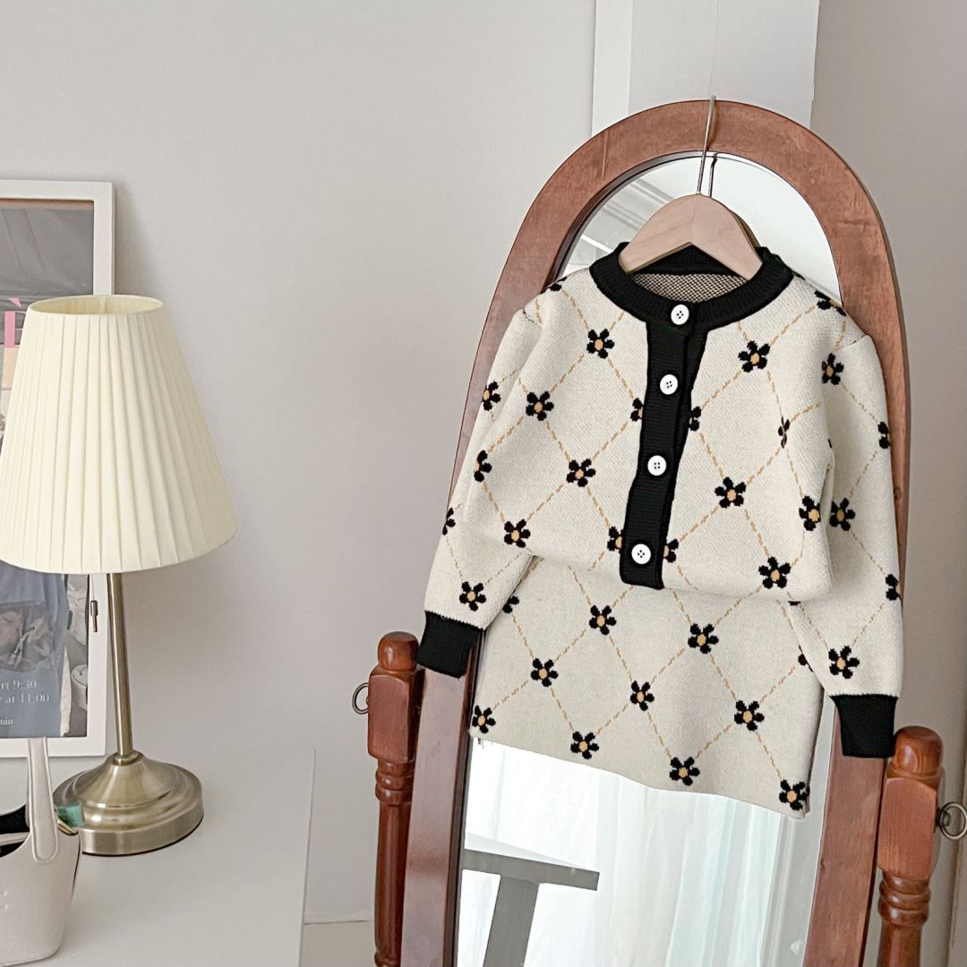 Children's Clothing Factory New Suits Knitted Sweaters Korean Sports Cardigan Jacket Skirt Trendy Children's Clothing_voghion.com