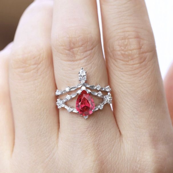 Nuovo anello nuziale da donna in lega d'argento 2025 di Sanjie con goccia d'acqua intarsiata rossa_voghion.com