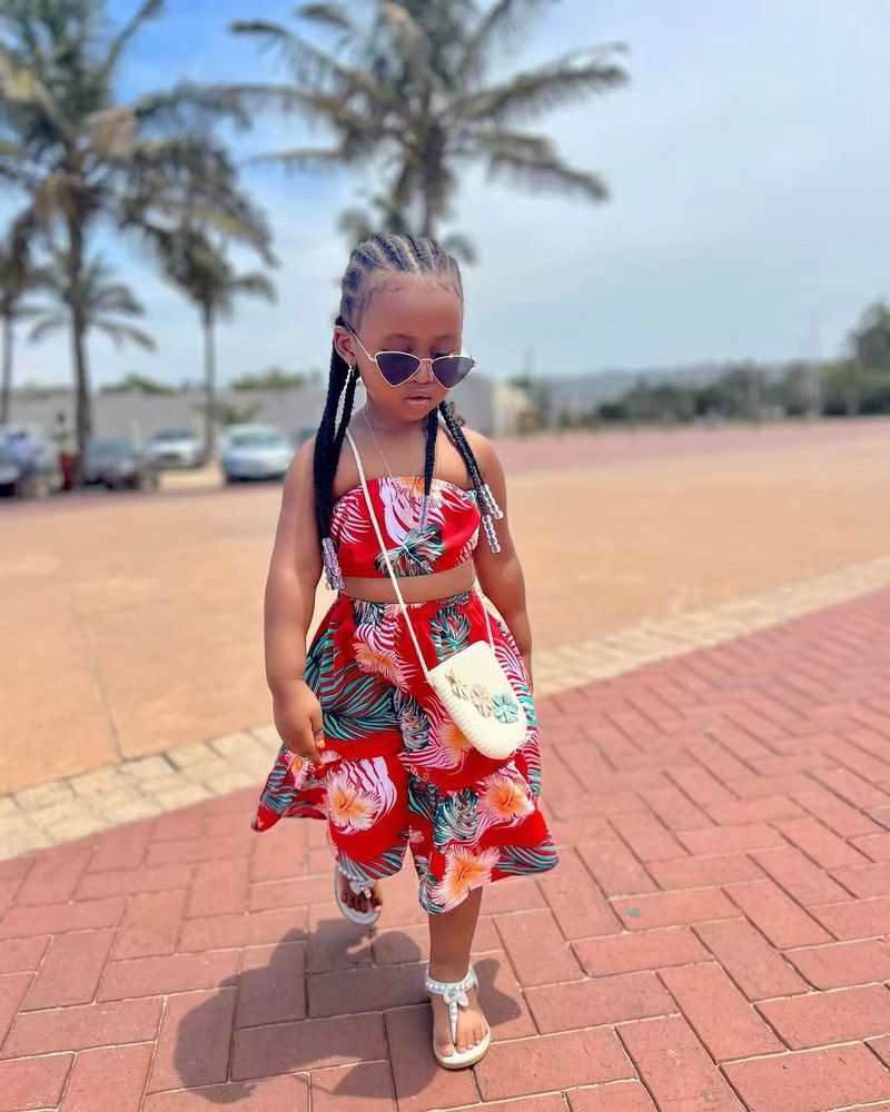 Mother&Kids Girls' casual printed one-line shoulder flanged A-line skirt set ins_voghion.com