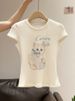 Camiseta de manga corta con estampado de gato para mujer, cuello redondo, hombros descubiertos, corte entallado, 2025_voghion.com