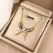 Collane con ciondolo classiche personalizzate con micro-decorazioni, collana con ali di farfalla colorate, alla moda e affascinante_voghion.com