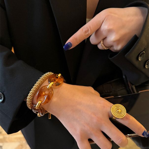 WXLSTUDIO 03/05 10:00 Pulseira de resina de latão ecológica combinando com a moda cubana dourada_voghion.com