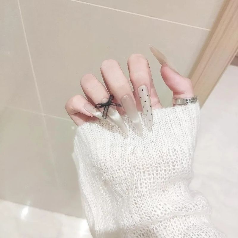 Patch Wear maniküüri kandvad küüneribad [Molly] Käsitsi kudumine, kassisilm, keskmine Ladde küüs, valgendamine, küünte eemaldamine, täiustatud lainetäpp, puuder_voghion.com