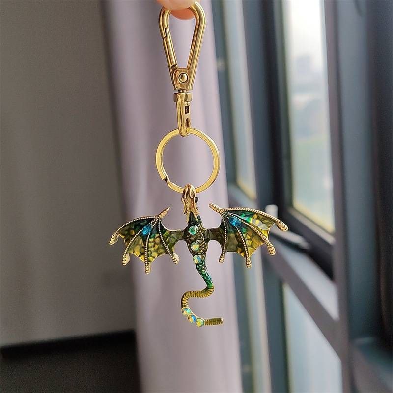 Emaillierter Drachen-Schlüsselanhänger, europäische und amerikanische Mode mit Diamant-Intarsien, heißer Verkauf von Tieren, vielseitiges Zubehör mit Diamant-Intarsien_voghion.com
