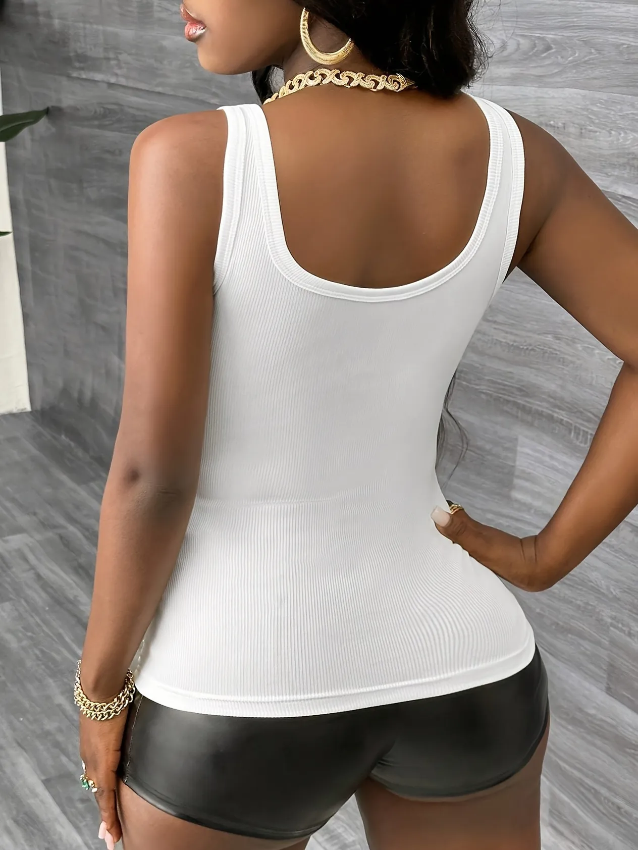 Women's Clothing New Summer Solid Color Sexy Hot Girl Sleeveless Casual V Neck Vest Top_voghion.com