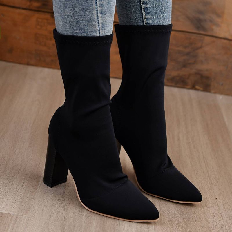 2023 Autumn/Winter New Women's High Heels Elastic Pointed Coarse Heels Set Mid heeled Boots_voghion.com