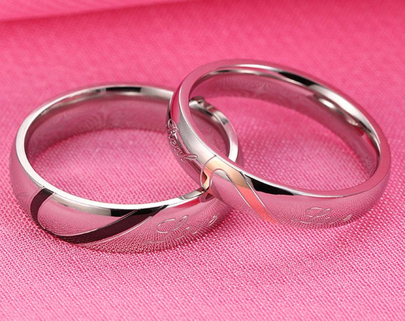 His Her Real Love Promise Ring, Couple's Matching Heart Wedding Band in Stainless Steel, for Men or Women, Comfort Fit_voghion.com
