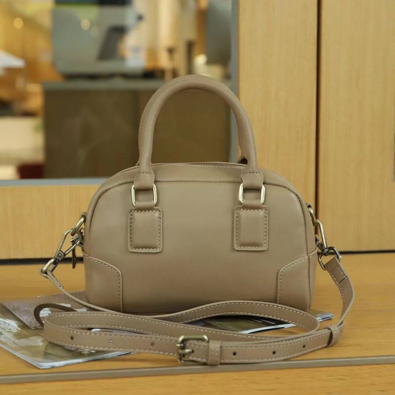 Head Layer Cowhide Vegetable Tanned Leather Boston Bag Women's New Style Women's Bag Fashionable Casual Retro Crossbody Bag 88812_voghion.com