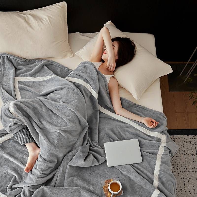 Milky Velvet Solid Color Striped Blanket Sofa Blanket Air Conditioning Blanket Cover Blanket_voghion.com