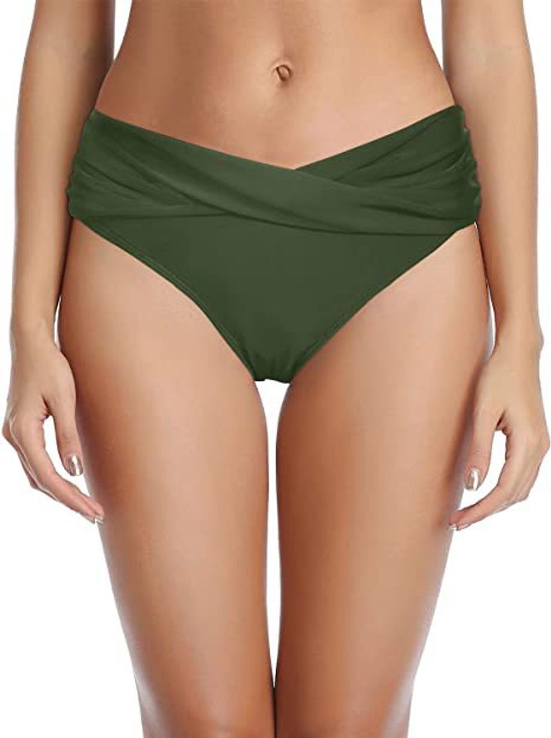 Cross Border se spécialise dans les maillots de bain et bikinis décontractés de style européen et américain pour les vacances en bord de mer_voghion.com