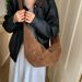 Lazy Style Retro Dumpling Large Capacity Women's Bag, 2025 New Frosted Velvet Single Shoulder Crossbody Cow Horn Bag_voghion.com