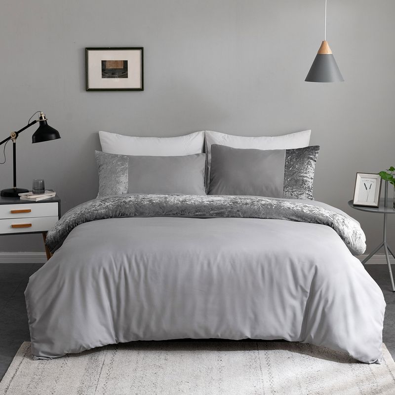 Set di biancheria da letto minimalista moderno Copripiumino grigio chiaro e grigio scuro + federe - Fibra sintetica da 90 g/m² con tintura reattiva_voghion.com