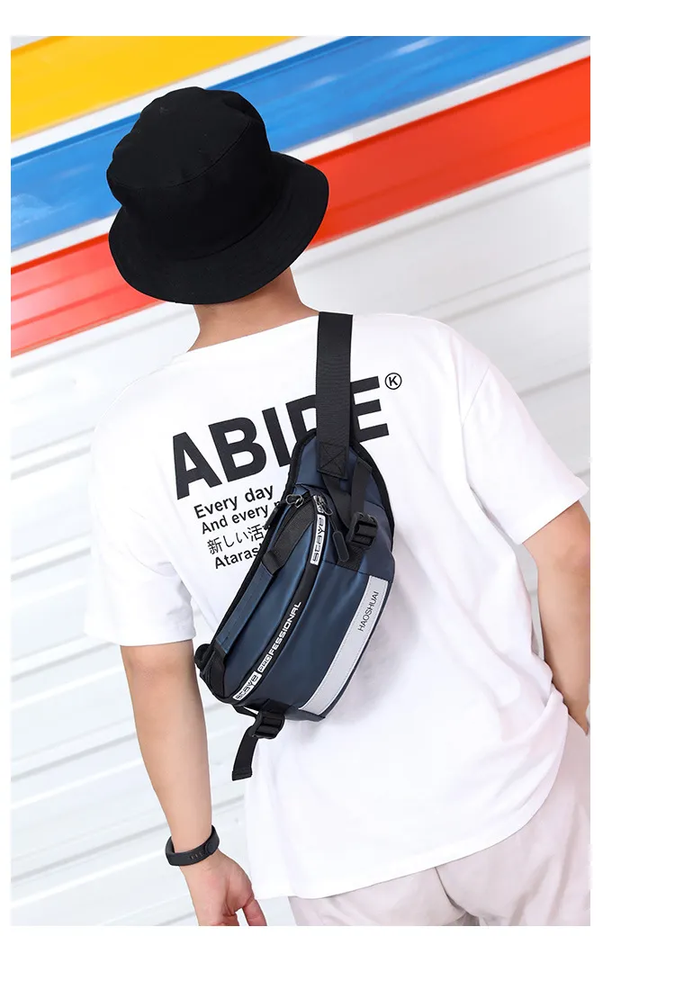 New Fashion Outdoor Running Fit Waistpack Reflective Stripe Chest Anti Theft Mobile Cashier Bag_voghion.com