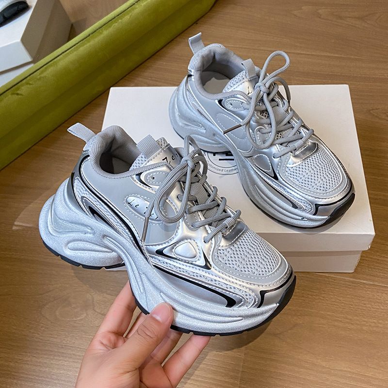 Zapatos deportivos para mujer, versión coreana, para papá, verano 2024, para estudiantes, informales, con suela gruesa y aumento de altura_voghion.com