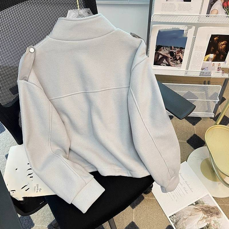 Completo sportivo e per il tempo libero in stile Xiaoxiang grigio, versione coreana autunnale, elegante, anti-età, sensazione di alta qualità, due pezzi_voghion.com