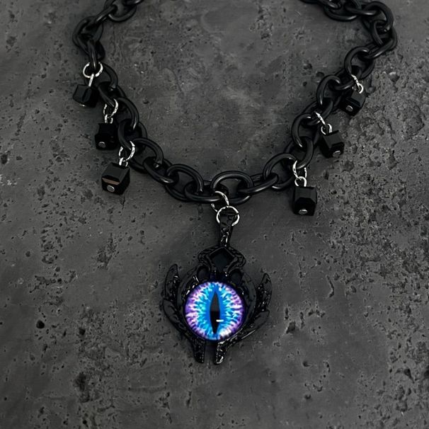 Dark Style Demon Eye Necklace Niche Hip-Hop Choker Design High-End Clavicle Chain Unisex Couple Trendy Brand_voghion.com