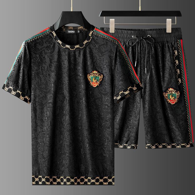 Herren-Set mit Poloshirt und Shorts mit besticktem Revers und kurzen Ärmeln_voghion.com