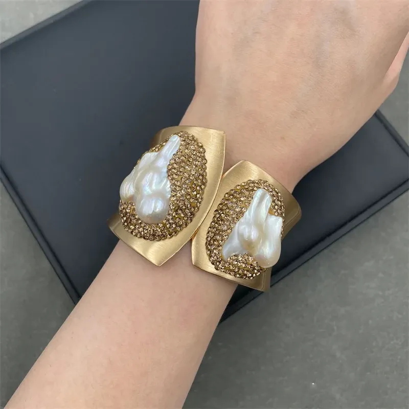 Natural Baroque Freshwater Pearl Cuff Bracelet for Women Personalized Irregular Pearl bangle Birthday Party Exquisite Jewelry_voghion.com