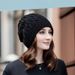 Damenhüte Herbst- und Winterstrickmützen Neuer Stil Warmer Ohrenschutz Kalte Hüte Für Damen Wollmützen Großer Kopfumfang_voghion.com